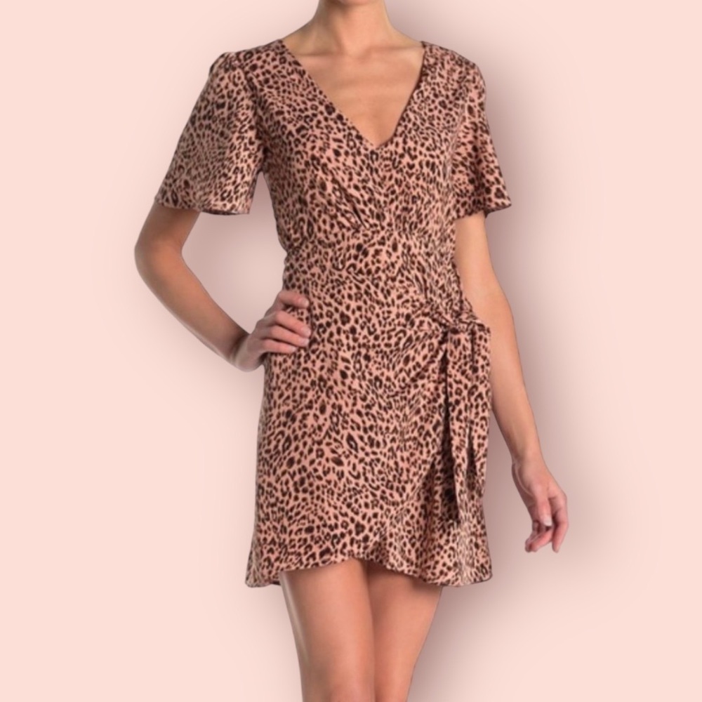 4SI3NNA 4sienna Size Medium Leopard Print Hasmik Tie Waist Mini Dress